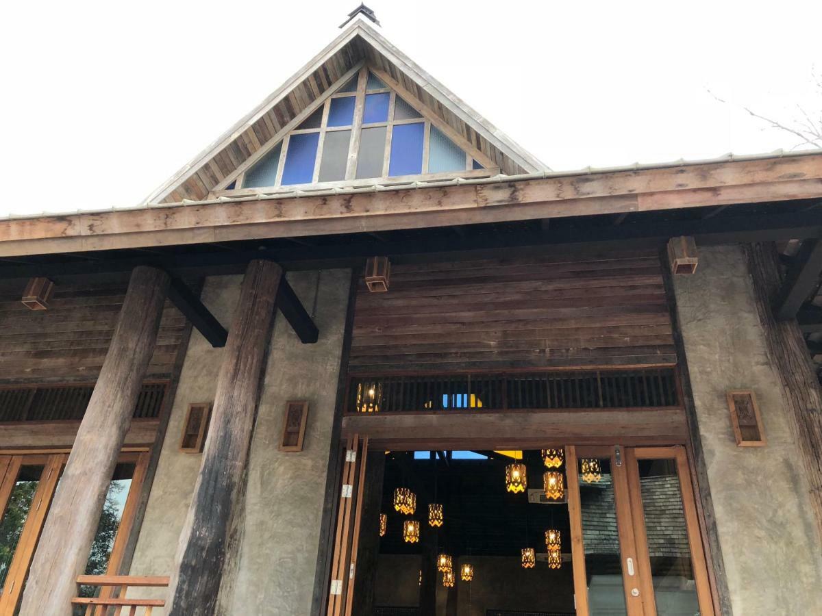瑞安拉查酒店 清邁 外观 照片